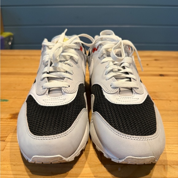 Nike Air Max 1 Sneakers - Black Grey and White - Picture 2 of 5